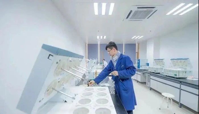 Curtain Detection high quality